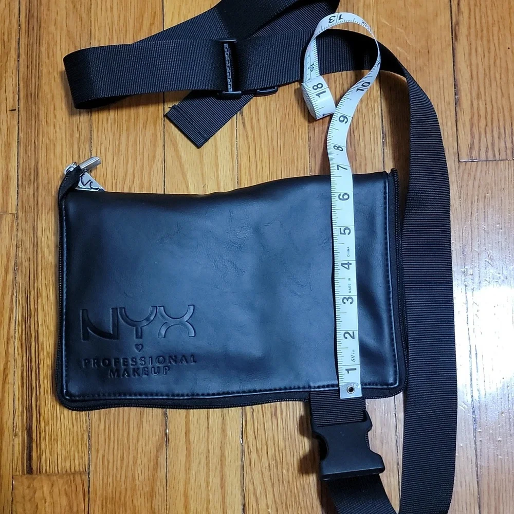 NYX Professional Black Makeup Brush Belt Pouch Zippped Case